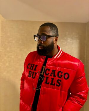 Donald Brumfield Jr. Instagram - Love when it feel like home even when I am away !!

S/O Big Bro  @tymopkins on the Chicago Energy 🐂
Stay on the look out for “Don’t Look Back “ Coming Soon!!
 #chicagostarterjacket #NMOL #Blessed #FocusEnergy