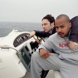 Donald Faison Instagram - And we’re baaaaaaaaaaaaack!!!
an all new Fake Doctors Real Friends #FDRF is available wherever you get your podcasts.
📷: @caceecobb