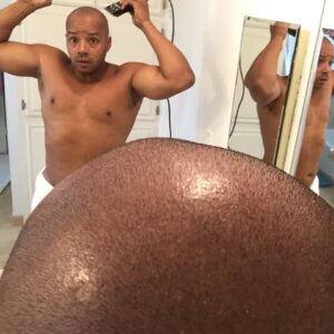 Donald Faison Instagram - When all you’re really trying to do is keep it real…
Looking out a dirty old window…