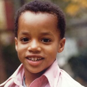 Donald Faison Instagram - This kid dreamed Big! ya know? 
Tonight another dream comes true 
Extended Family premieres on @nbc and @peacock 
Please please tune in!

I miss that soft beautiful hair!! And hairline!!