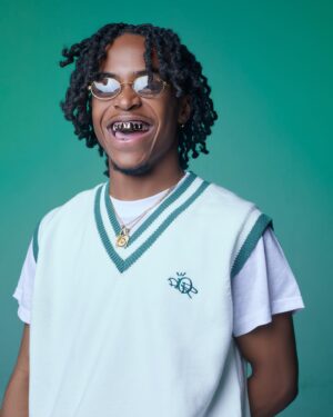 Donielle T. Hansley Jr. Instagram - “ 2023 “ Donielle =
•
 remain authentic, even if it makes them uncomfortable. 🅿️
•
I appreciate all y’all hard work endlessly, this was a fun one ! 🔥🔥🔥🔥🔥
stylist: @lvrdpharoh 
hair: @slayedbyqueenllc 
📸: @yungceophoto 

#Donielle #HansleyHustle #Monarch