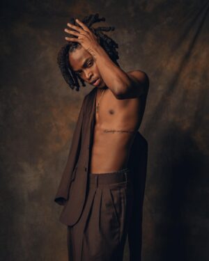 Donielle T. Hansley Jr. Instagram - i couldn’t give u my heart if I wanted too… cuz I don’t even have it. 
•
this is only the beginning.
📸: @neelytownes 
•

COMMENT 10 TIMES FOR A LIKE ON YO RECENT!!🔥🔥🔥❤️😈 #HansleyHustle #DonielleHansley