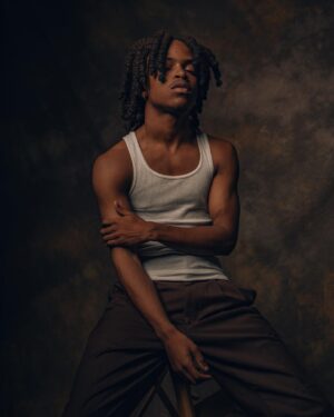Donielle T. Hansley Jr. Instagram - i couldn’t give u my heart if I wanted too… cuz I don’t even have it. 
•
this is only the beginning.
📸: @neelytownes 
•

COMMENT 10 TIMES FOR A LIKE ON YO RECENT!!🔥🔥🔥❤️😈 #HansleyHustle #DonielleHansley