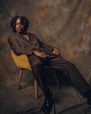 Donielle T. Hansley Jr. Instagram - i couldn’t give u my heart if I wanted too… cuz I don’t even have it. 
•
this is only the beginning.
📸: @neelytownes 
•

COMMENT 10 TIMES FOR A LIKE ON YO RECENT!!🔥🔥🔥❤️😈 #HansleyHustle #DonielleHansley
