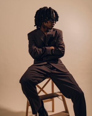 Donielle T. Hansley Jr. Instagram - i couldn’t give u my heart if I wanted too… cuz I don’t even have it. 
•
this is only the beginning.
📸: @neelytownes 
•

COMMENT 10 TIMES FOR A LIKE ON YO RECENT!!🔥🔥🔥❤️😈 #HansleyHustle #DonielleHansley