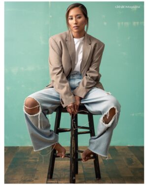 Donna Benedicto Instagram - Featured in @gmaromagazine 😎
.
📸 @jbensonpictures 
MUA: @kiannamakeupartistry 
Hair: @danielle_hmu 
Stylist: @emilygraystyle 
PR: @adamdavenportofficial 
Earrings: @sarahmulderjewelry 
.
#representationmatters 🇵🇭