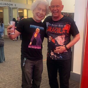 Doug Bradley Instagram - She skipped her own Jubilee to attend @monsterpaloozaofficial 👑 
📷 @stephsciullo 
#monsterpalooza #thequeen #hyperflesh #dougbradley #pinhead #fx