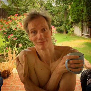 Doug Jones Instagram - Still here. With a hug and a mug.
.
#huggles #hugs #coffee #love #stillhere #ahugandamug