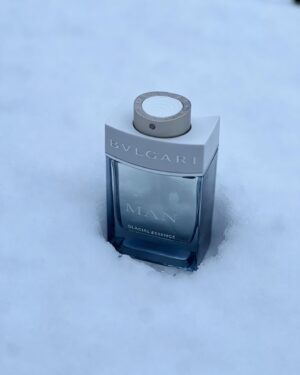 Douglas Booth Instagram - Truly glacial 🧊@Bulgari MAN Glacial Essence #bulgariparfums #bulgariman #glacialessence