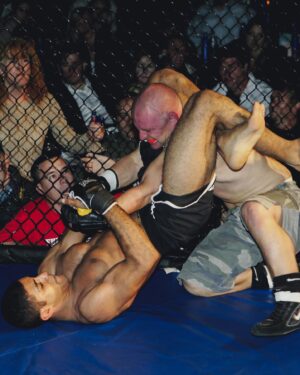 Douglas Lima Instagram - #TBT 17 years ago…..

📸  @thatcherphoto