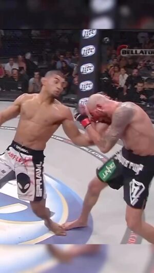 Douglas Lima Instagram - Head Kick City 🎯 @phenomlima