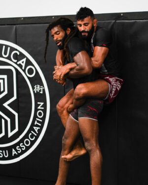 Douglas Lima Instagram - Some good training at the new @attsandysprings! Thanks @jucao21 and @dtubbs13 amazing place!! 🙏🏽🙏🏽