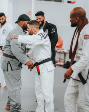 Douglas Lima Instagram - We had an amazing time with our belt promotion last night! We welcomed 2 new black belts with @joesprints617 and @dez_the_mechanic getting promoted 🥋 Congratulations to them and the whole team! Thank you all and we’ll see yal on the mats!!