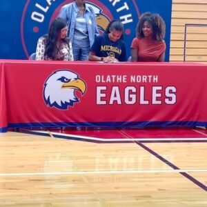 Dr. Meena Singh Instagram - It’s official! Anjali signed with Univ of Michigan! Busy week! Also presented her final senior capstone project and performed in her very last diversity assembly with selections from RRR ✊🏾
#goBlue #bollywooddancer