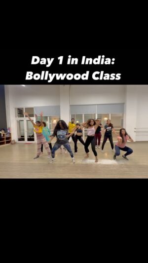 Dr. Meena Singh Instagram - 1st day in India=we danced! Now please fix your gaze on Jaipal and Sheldon for the entirety 🤣…they fully committed to the shimmying 😅 Also the kiddos killed it! This Bollywood teacher had more energy than I have ever seen in my entire life 🙏🏽 #singhforce #bollywooddance