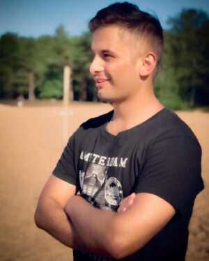Dr. Sandesh Lamsal Instagram - Just living is not enough…One must have sunshine, freedom and a little flower. Enjoy your life in the way you want 😇

.
.

#messagefam #LikeeSandesh #nature #naturephotography #naturelovers #natureperfection #naturegeography #model #photooftheday #photomodel #likeefox #likee3bochor #mylooktoday #positivevibes #loveyourself
