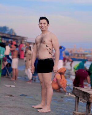 Dr. Sandesh Lamsal Instagram - “Immersing in purity at Naya Ghat, Ayodhya – A timeless haven for spiritual seekers, where spirituality meets the flowing Ganges.” - Dr. Sandesh Lamsal
.
.
.
In Frame: @sandesh.1994 
.
.
#DrSandeshLamsal #NepaleseDoctor #NepaliDoctor #foryoupage #Hindu #Hinduism #sanatandharma #sanatani #sanatanihindu #Nepaleseinternetcelebrity #explorepage #NayaGhat #Ayodhya #GangaIsnan #SacredPilgrimage #SpiritualAwakening #sanatanipower #RamMandir