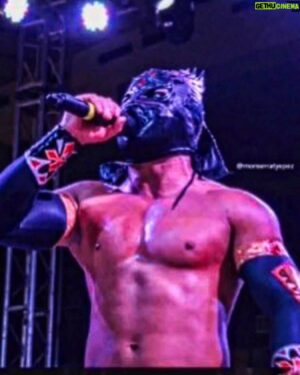 Dralístico Instagram - ⌛️🐉🐶🐂 #lfi #aewwrestling  #aewcollision  Gracias ya vamos de regreso a casa 🏠 👊 buen inicio de semana #lunes #dralistico
