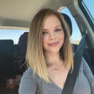 Dreama Walker Instagram - 💇🏼‍♀️