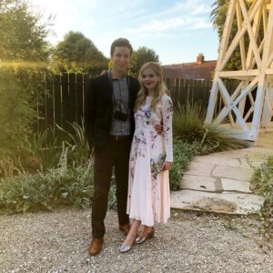 Dreama Walker Instagram - Mommy’s vintage clutch and my handsome date 🌸