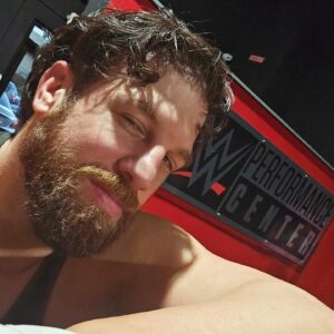 Drew Gulak Instagram - Watch #WWENXT on @usanetwork!
🦅🐍🦦🦍
