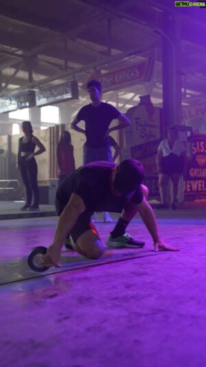 Drew Lachey Instagram - Testing out a new segment… what do we think about #TapeItYourself?