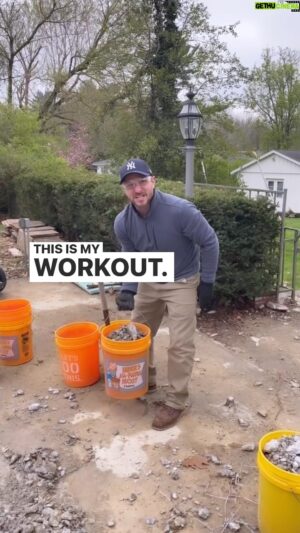 Drew Lachey Instagram - Any volunteers? I’m sore. 
#DrewItYourself