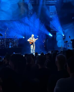 Drew Powell Instagram - Turns out the movie producer and his band were good. Very, very, good! 😂 Thanks for a great night @davematthewsband! What a trip down memory lane! @ruoffmusicenter #DMB #DeerCreek @atorecords @ordinaryangelsmovie