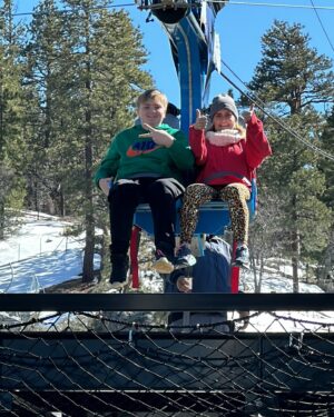 Drew Powell Instagram - Mountain Mama! 🏔️🌄🎢🏞️