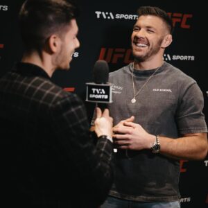 Dricus Du Plessis Instagram - Media day done!

Felt my title on my shoulder for the first time and I get to represent and walkout with my 🇿🇦 flag, thank you @ufc #proudlysouthafrican🇿🇦 #andnew #preparetobeamazed