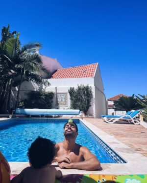 Duarte Gomes Instagram - Waterproof.