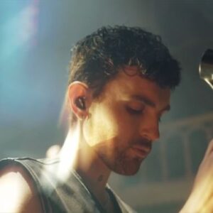 Duncan Laurence Instagram - Subject: tour. Ask me anything in the comments 🤗