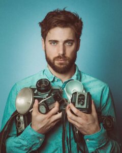 Actor Dustin Milligan HD Instagram Photos and Wallpapers June 2018