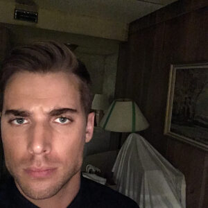 Dustin Milligan Instagram - In honour of the season finale of #dirkgentlybbca, I present to you: "Friedkin in rooms he never went into during the actual show, a series"