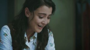 Duygu Gürcan Instagram - Heyecanlı gelişmeler, şaşırtıcı olaylarla saat 20.00 da TRT 1 ekranlarındayız. Bekleriz 🤗 #sevdakusunkanadinda #skk #şükran
