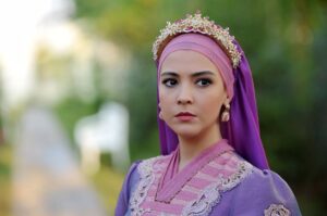 Duygu Gürcan Instagram - 📺:#payitahtabdülhamid 📌: #payitahtgünü
📸: @velicetinkayaa
