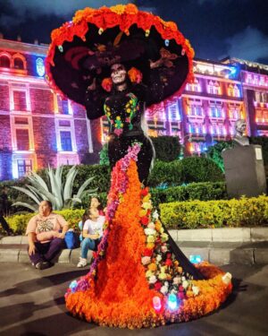 Dwayne Cameron Instagram - Celebrating Dia de los Muertos (Day of the Dead) in Mexico City 🌕👻👹💀

#diadelosmuertos #diadelosmuertos2023