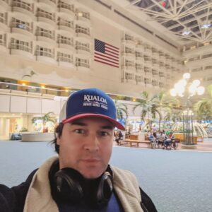 Dwayne Cameron Instagram - I'm now in Orlando Florida catching up with some very good friends but there are some cool pics from Mexico I still want to post so I'll post those later

#rangerstop #rangerstoporlando