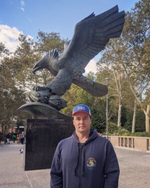 Dwayne Cameron Instagram - I really love this sculpture ❤️🦅 Be still. Then strike with the power of a thousand suns.