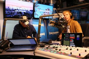 Dwight Yoakam Instagram - This week on Greater Bakersfield, listen to the re-airing of part 1 of Dwight's interview with @Beck. Tune into Dwight Yoakam & The Bakersfield Beat on @siriusxm radio (ch. 349) tonight at 6pm PT / 9pm ET.

- D Team

#dwightyoakam #beck #greaterbakersfield #dwightyoakamandthebakersfieldbeat

📸: @emily.joyce.photography