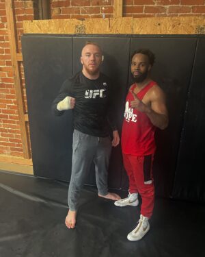 Dylan Budka Instagram - The time im being blessed with, should scare you all to highest point.

That you God for surrounding me around the people I need to become the best version of my self. 

@soulcityboxing x @demolition_fight_team