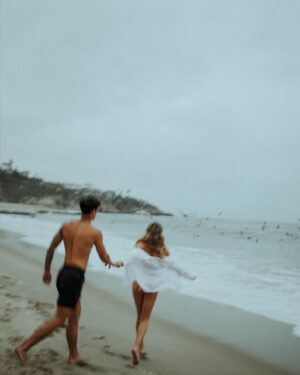 Dylan Jordan Instagram - dreamiest shoot in laguna!!🤩🤩 I love quincy and dylan!!!