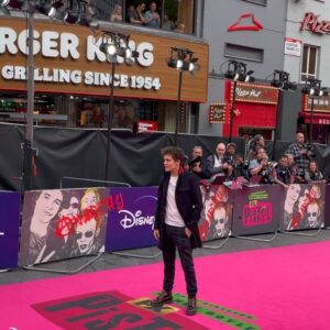 Dylan Llewellyn Instagram - Where’s Wally!? What an amazing premiere for @pistol was so lovely to see everyone again and see our amazing work together.