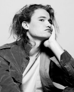 Dylan Playfair Instagram - Had the absolute pleasure of shooting with the insanely talented and wonderfully creative @katewhytephoto 

 Thanks for polishing my rough edges and making me look cooler than I am… 🤫📸

Style by @jenaraki cause I shop like an upcountry degen and need the help 💕