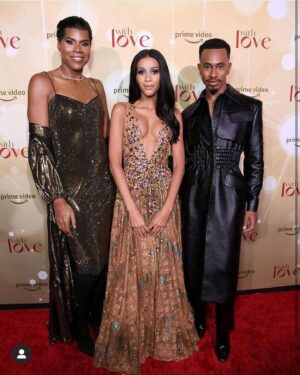 EJ Johnson Instagram - Draped in finery, glamour and glory for premiere night darling ! @withloveonprime is now streaming on @amazonprimevideo #teamthis