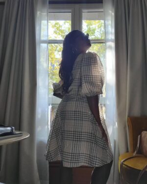 Ebonée Noel Instagram - 1. Me looking @ '24 making sure she come correct.
2. The most Gemini video in my camera roll 😂
3. Bought this dress thinking, "She's giving effortlessly chic Parisian girl" before I ever had plans to be in Paris this year... and then here I go. #manifestyoshit
4. Me & My Boo;)
5. My best Parisian life in a 20 sec recap
6. Me at any given moment
7. Besties at Beyoncé 
8. #FB to a state of being I hope to return to again and again.
9. My newest Guardian Angel
10. Flying