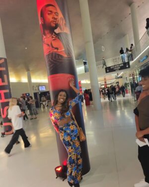 Ebonée Noel Instagram - 1. Me looking @ '24 making sure she come correct.
2. The most Gemini video in my camera roll 😂
3. Bought this dress thinking, "She's giving effortlessly chic Parisian girl" before I ever had plans to be in Paris this year... and then here I go. #manifestyoshit
4. Me & My Boo;)
5. My best Parisian life in a 20 sec recap
6. Me at any given moment
7. Besties at Beyoncé 
8. #FB to a state of being I hope to return to again and again.
9. My newest Guardian Angel
10. Flying