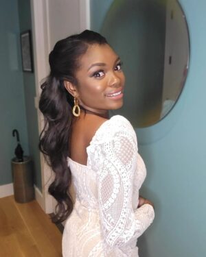 Ebonée Noel Instagram - 👑Dinner with the Kings👑

Been playing dress up a lot lately celebrating and promoting this week's @kingsofnapa premiere. Which means ya'll are getting spammed this week and I don't feel the least bit bad about it. Took 31 years to get here so ya'll gon' get these looks.👑🍷
.
.
.
Hair: @monaeartistry 
Make-up: @latisharankin 
Styling: @madisonguest