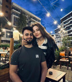 Ece Baliç Instagram - İyi ki doğdun , iyi ki varsın  sevgilim ♥️