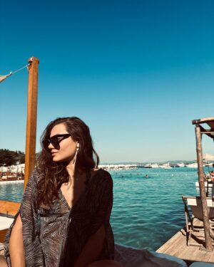 Ece Baliç Instagram - e benden de bi bırthday dump gelsin mi 😏💖